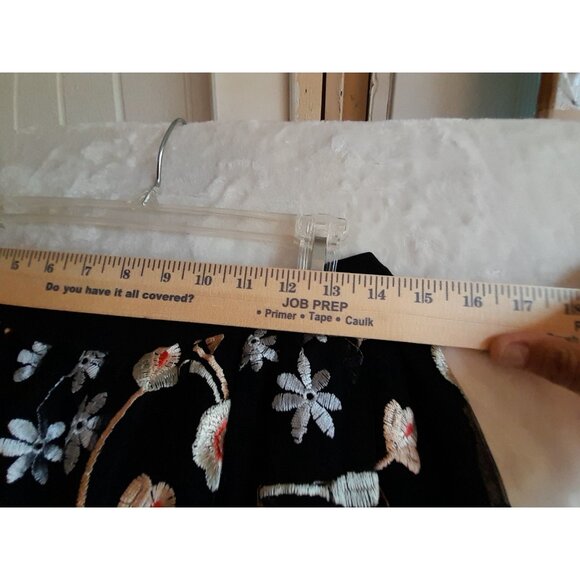 See You Monday Sz Medium Floral Tulle Embroidered Mesh Whimsigoth Midi Skirt Blk - Picture 8 of 8